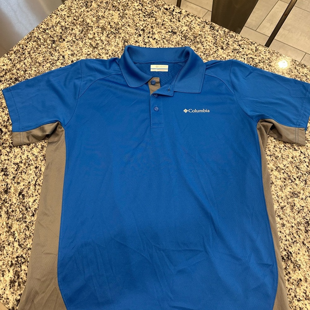 Columbia Blue and Gray Polo Shirt for Casual Wear
